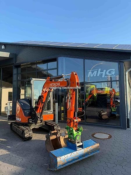 Hitachi ZX33U-5