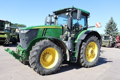John Deere 7310R E 23