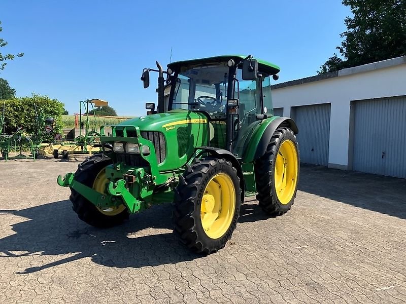 John Deere 5090R
