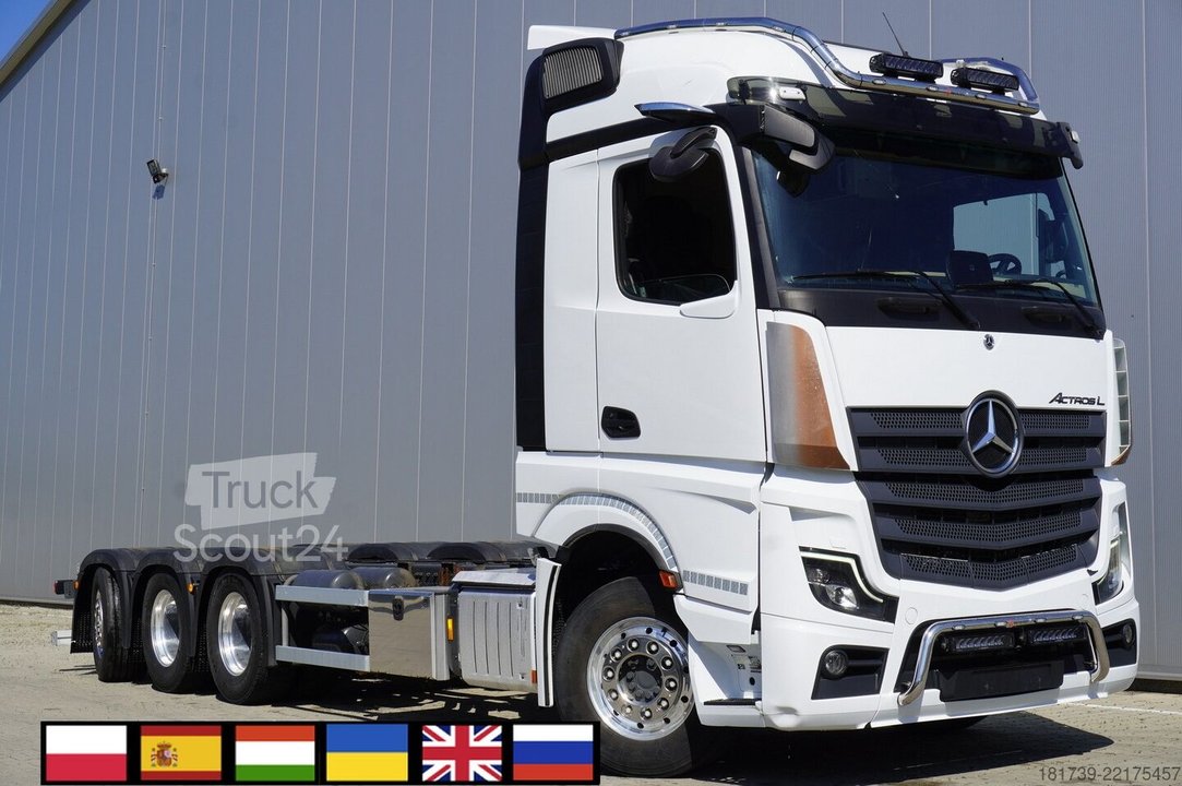 LKW-Fahrgestell Mercedes-Benz Actros L 3552 8x4 / 2023 / 76 T GVM gebraucht