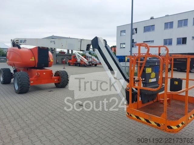 Gelenkteleskoparbeitsbühne JLG 800AJ gebraucht
