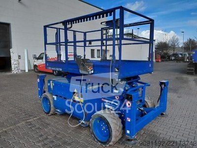 Scherenhebebühne SkyJack SJ6832 RTE gebraucht