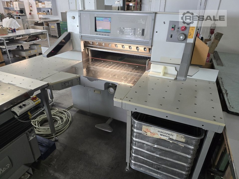 Paper cutters POLAR 92 ED