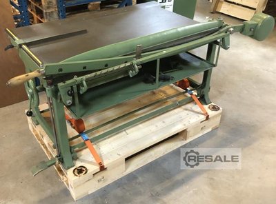 Paper cutting machines ROBUST 1400