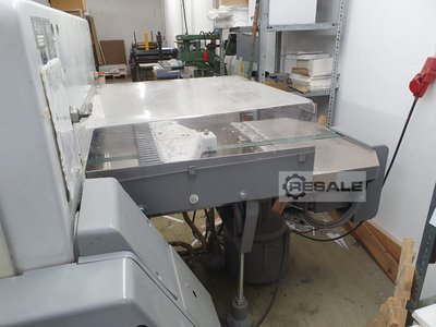 Paper cutting machines POLAR 92 ED