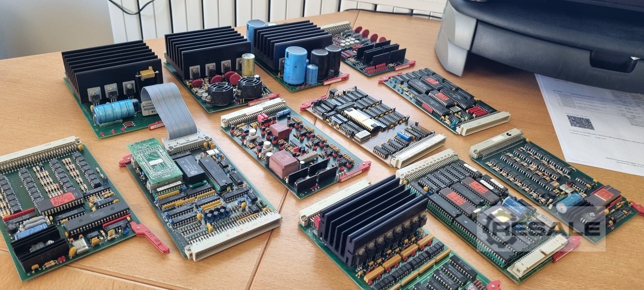 Paper cutting machines SCHNEIDER MC electronic cards