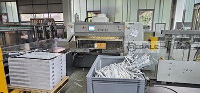 Paper cutting machines POLAR 176 ED