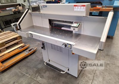 Paper cutting machines EBA 551-06 LT