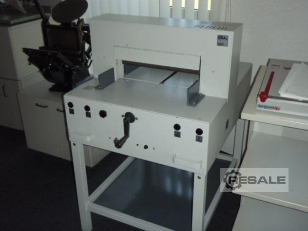Paper cutting machines KRUG UND PRIESTER 480/3