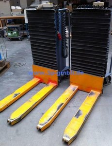 Pile elevators EVERT Butler 1200