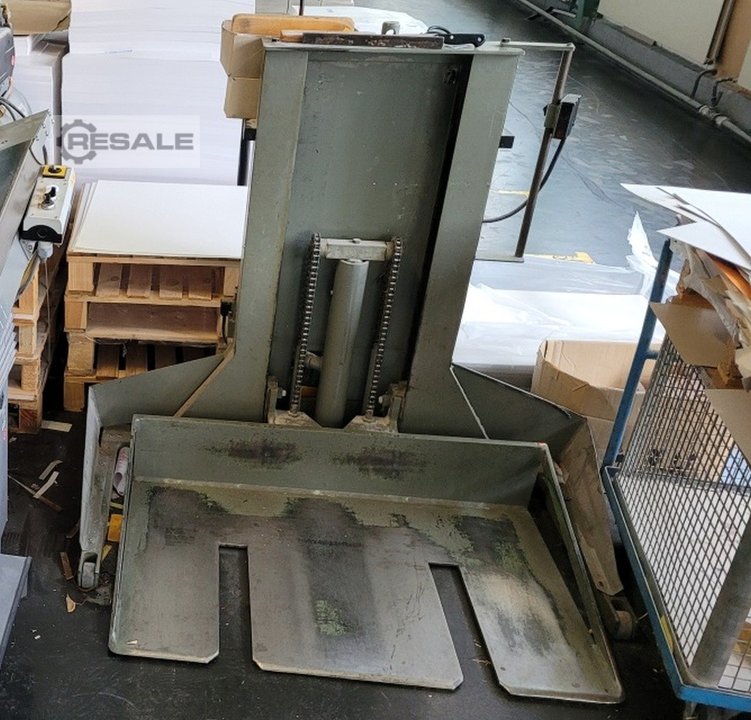 Pile elevators POLAR L 600 W-3