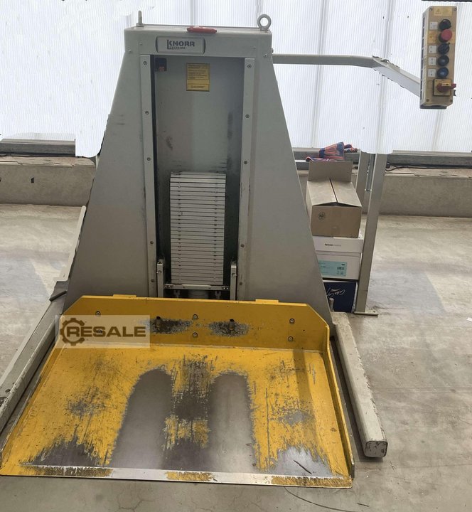 Pile elevators POLAR MOHR L-1000-W-3W