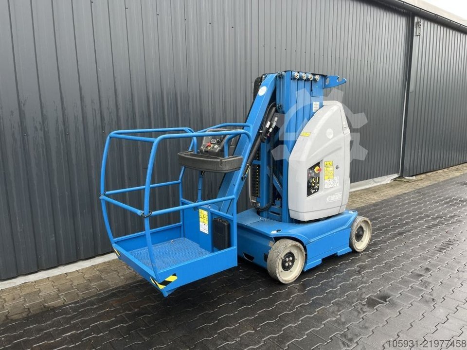 JLG Toucan 10E-L
