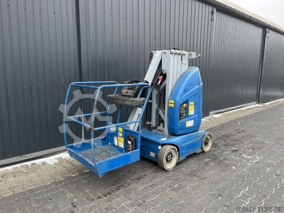 JLG Toucan 10E