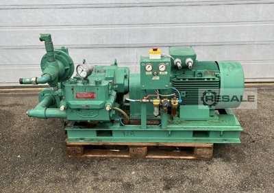 Pumps URACA RS708E/100