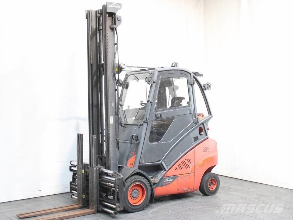Linde H 35 T-02 393 GETR