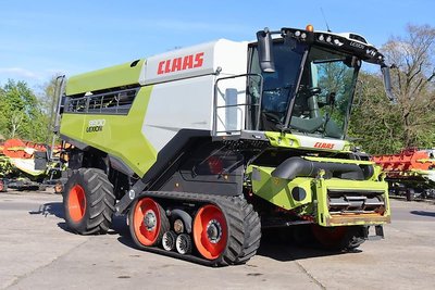 Claas LEXION 8900 TT CEMOS AUTOMATIC+V 1380