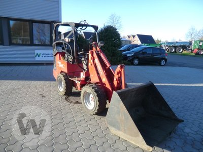 Schäffer 2028 Hoflader