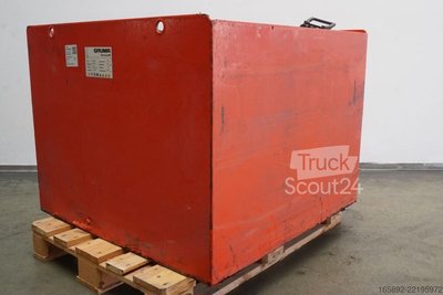 Gabelstaplerbatterie GRUMA 80 Volt 6 PzS 870 Ah gebraucht