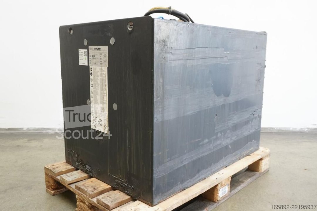 Gabelstaplerbatterie GRUMA 80 Volt 4 PzQ 688 Ah gebraucht