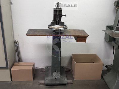 Corner stamping machines TRäNKLEIN
