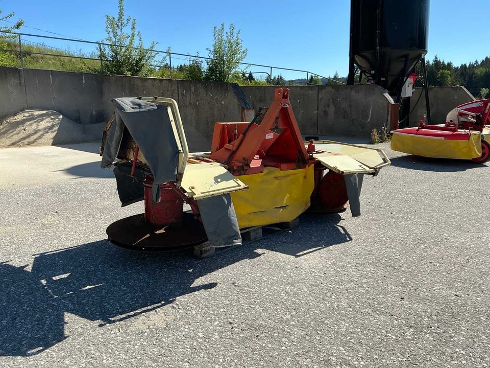PZ Zweegers CM264F Front Mower