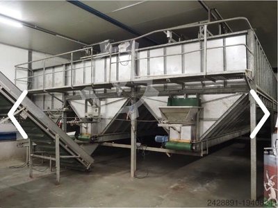  Dreifach-Behälterinstallation