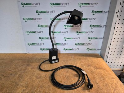 Maschinenleute Lampe Bohrmaschine Fräsmaschine Drehbank Werkzeug