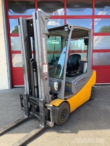 Jungheinrich EFG320