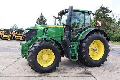 John Deere 6250R.GPS