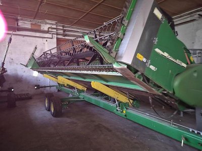 John Deere 625R
