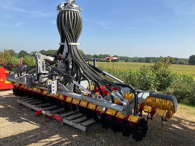 Väderstad Carrier X 525 NEU