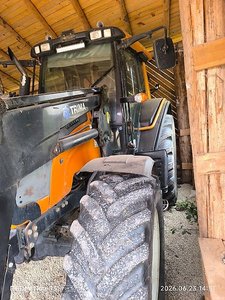 Valtra N 121