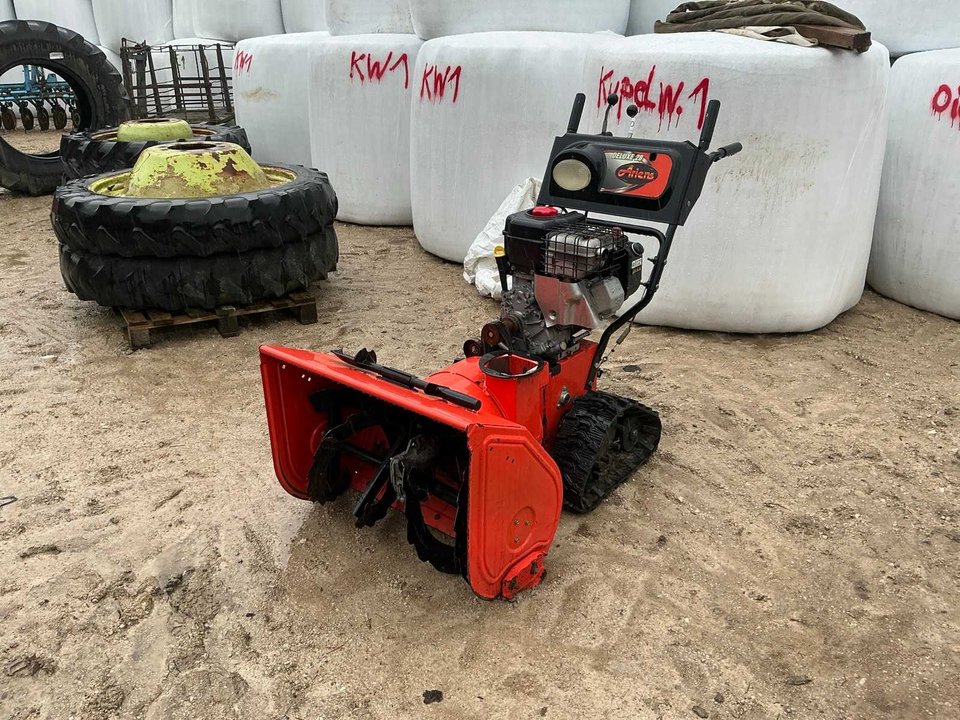 Ariens Deluxe 28 Snow Blower