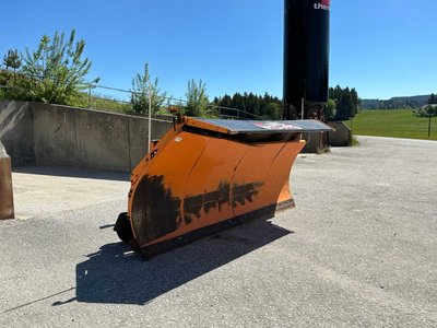 Hydrac Snow Shovel