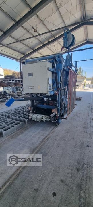 Concrete block making machines JOSEF RADINGER Ramatik 1200 / 19 - 33