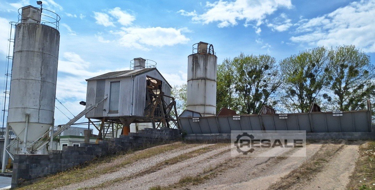 Concrete machines for mixing LIEBHERR Mobilmix 60