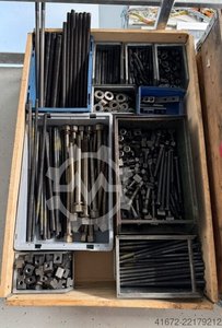 UNBEKANNT Div. Spannmittel - SET