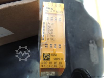 Pilz PNOZ m EF 8DI4DO 772142