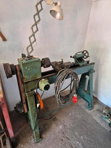 Drehbank mit Drehstrommotor