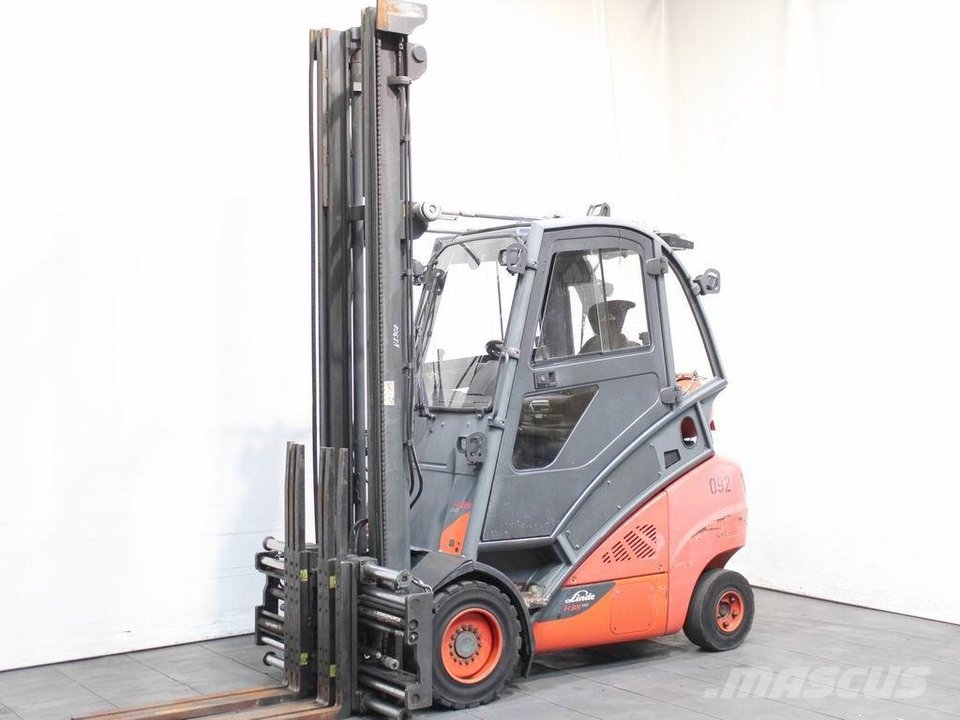 Linde H 35 T-02 393 GETR