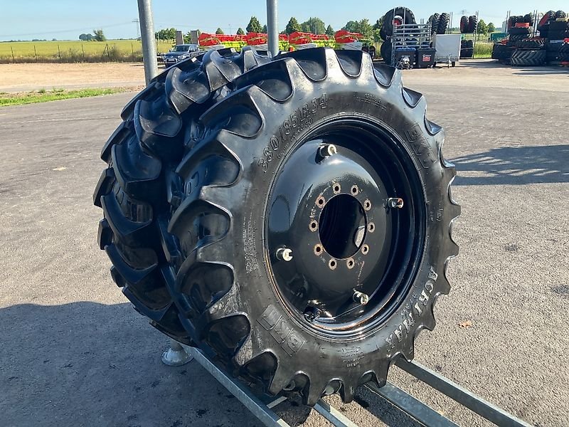 BKT 380/85 R34 Agrimax RS 855
