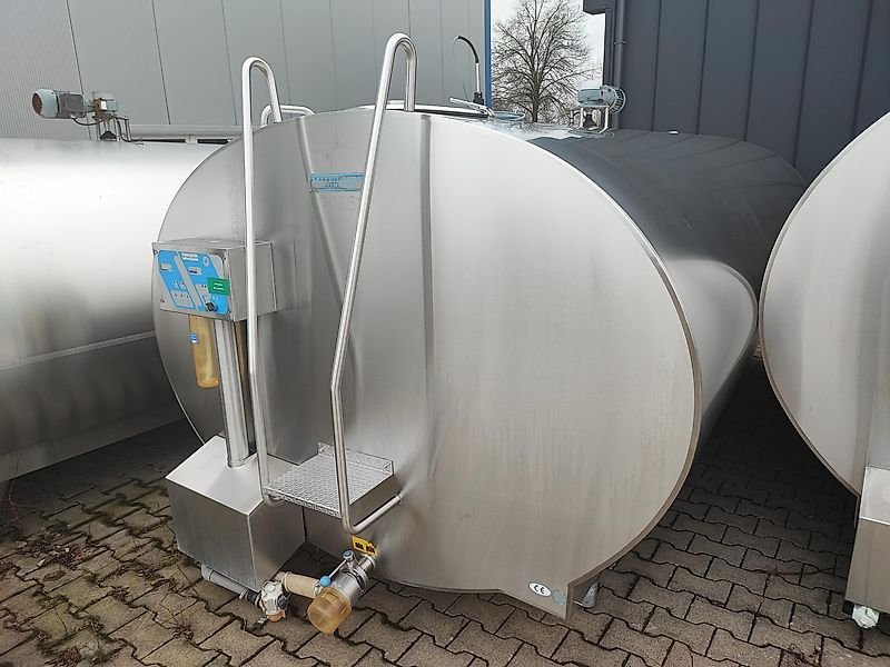 Müller O-2000 / Mueller Milchtank 8000 Lite rmit Tankreinigung O92
