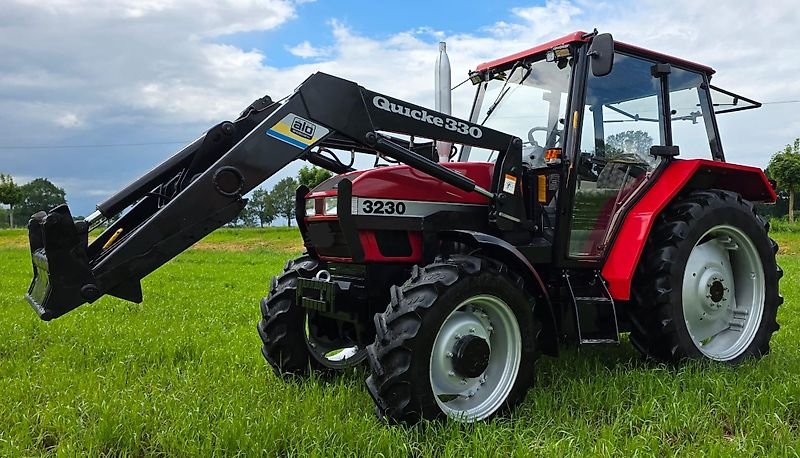 Case IH 3230
