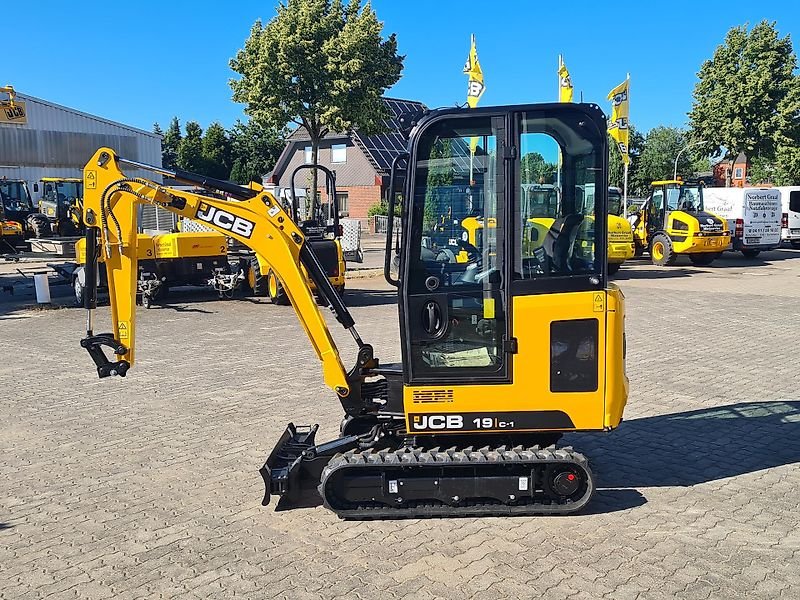 JCB 19 C-1 Pro