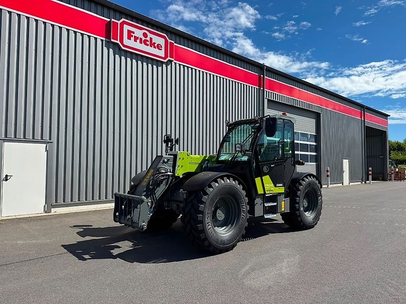 Claas Scorpion 742 Varipower 3 Night Edition
