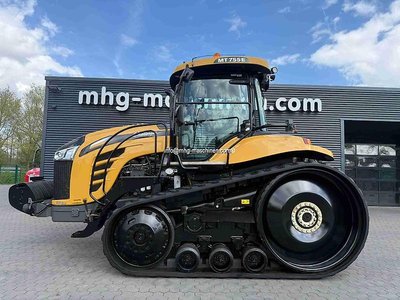 Challenger MT755E