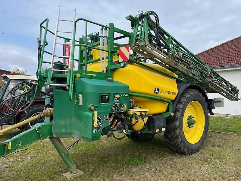 John Deere M952I