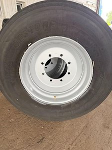 GKN 38565225 368/65R225 385/65-22.5 385/65X22,5