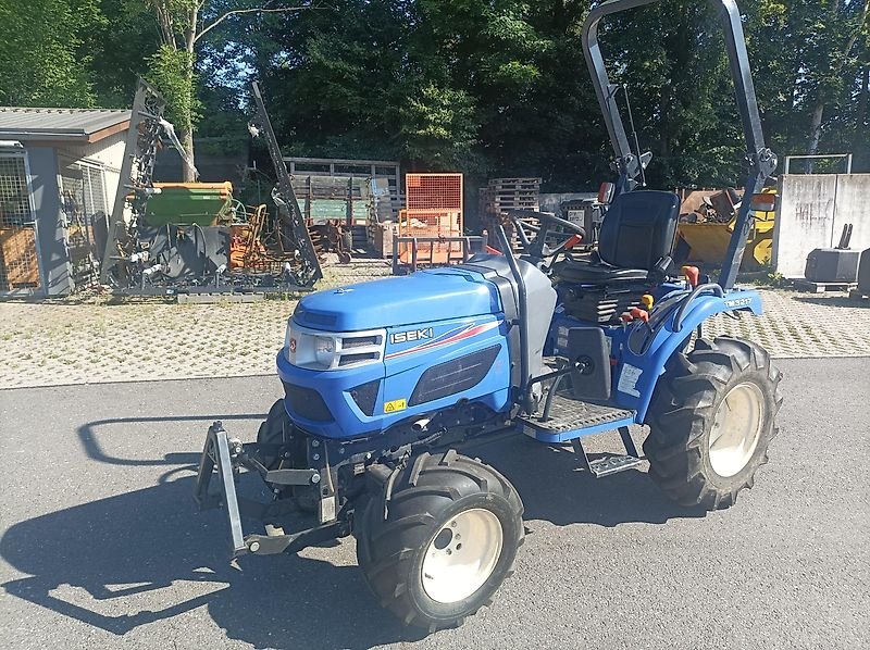 Iseki TM 3217